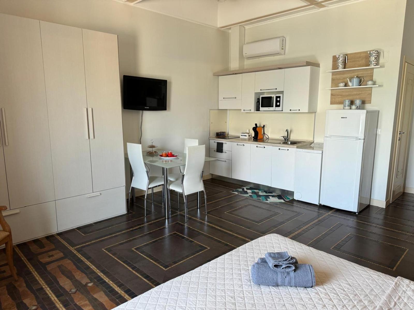 Regina Del Porto Apartment Brindisi Exterior foto