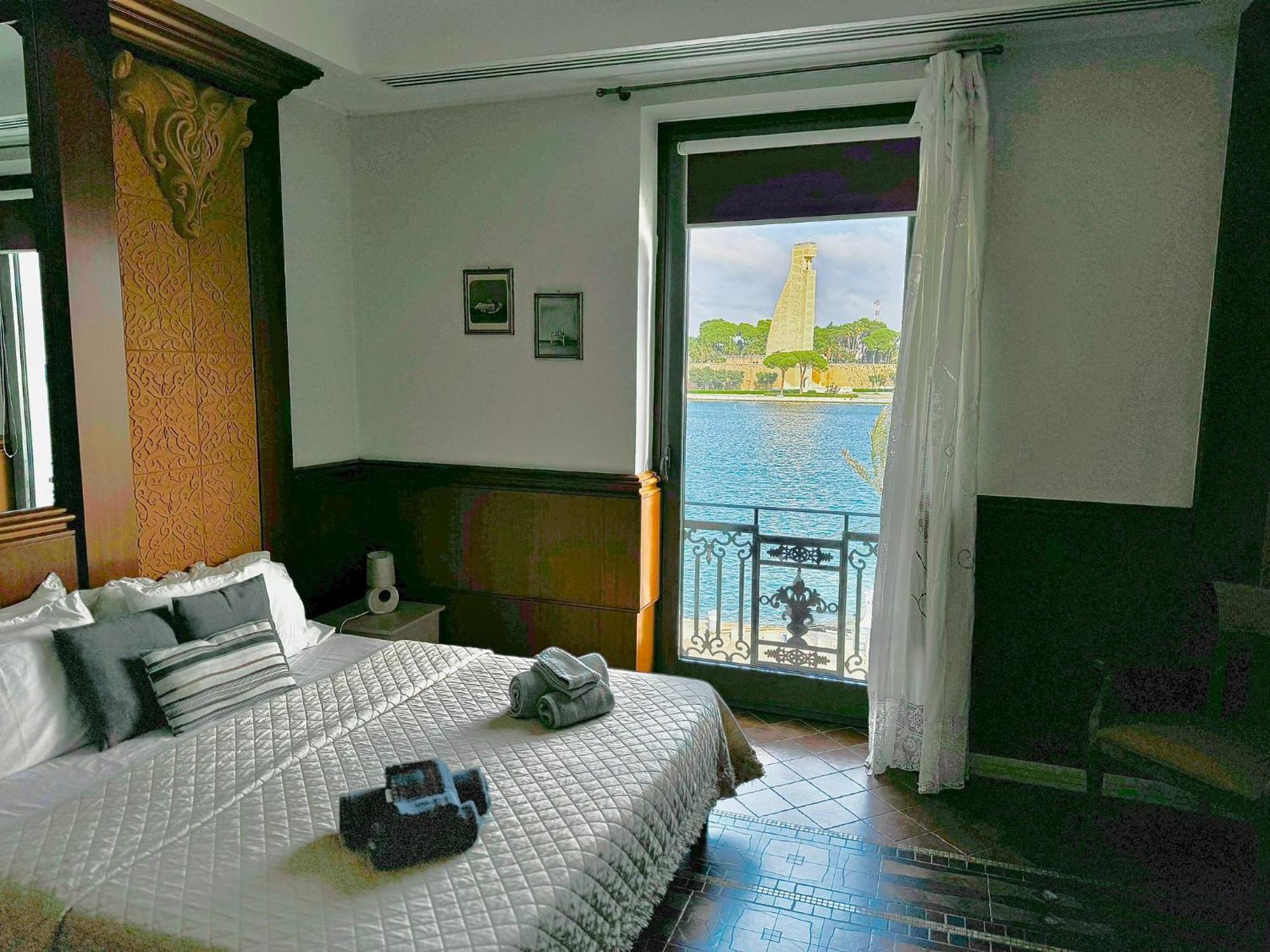 Regina Del Porto Apartment Brindisi Exterior foto