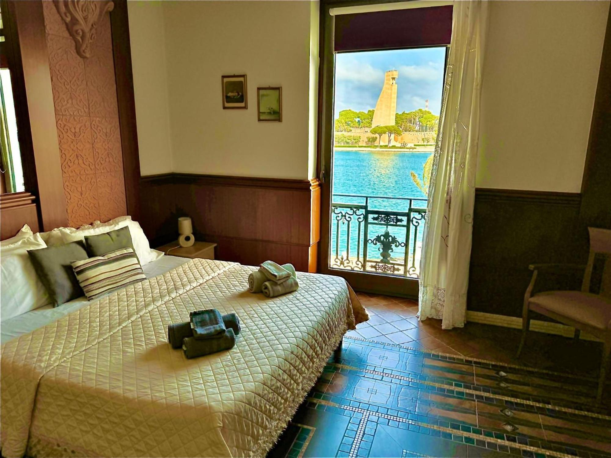 Regina Del Porto Apartment Brindisi Exterior foto
